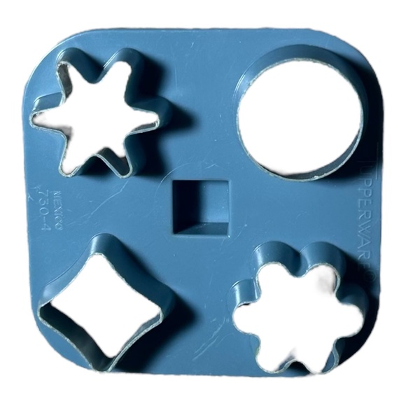 Tupperware Vintage Light Blue Garnisher Cutter 730 - Picture 2 of 2